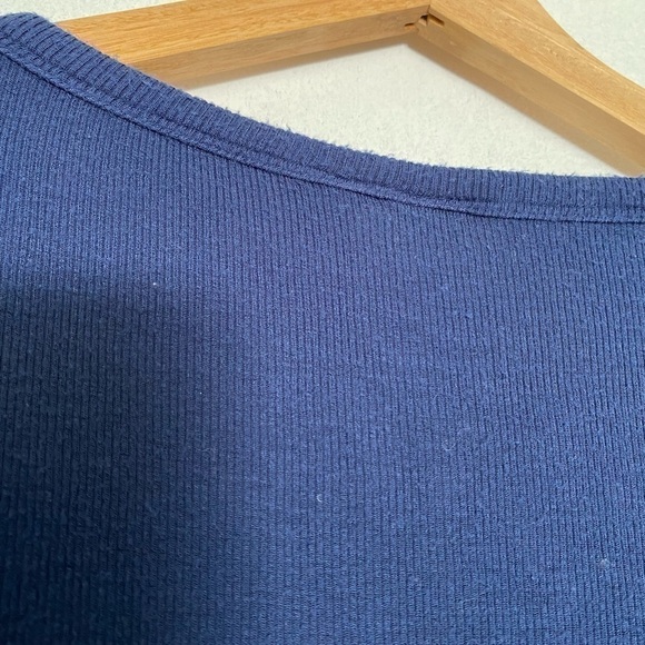 GAP STRETCHY BLUE LONG SLEEVE SHIRT SIZE MEDIUM - Picture 4 of 4